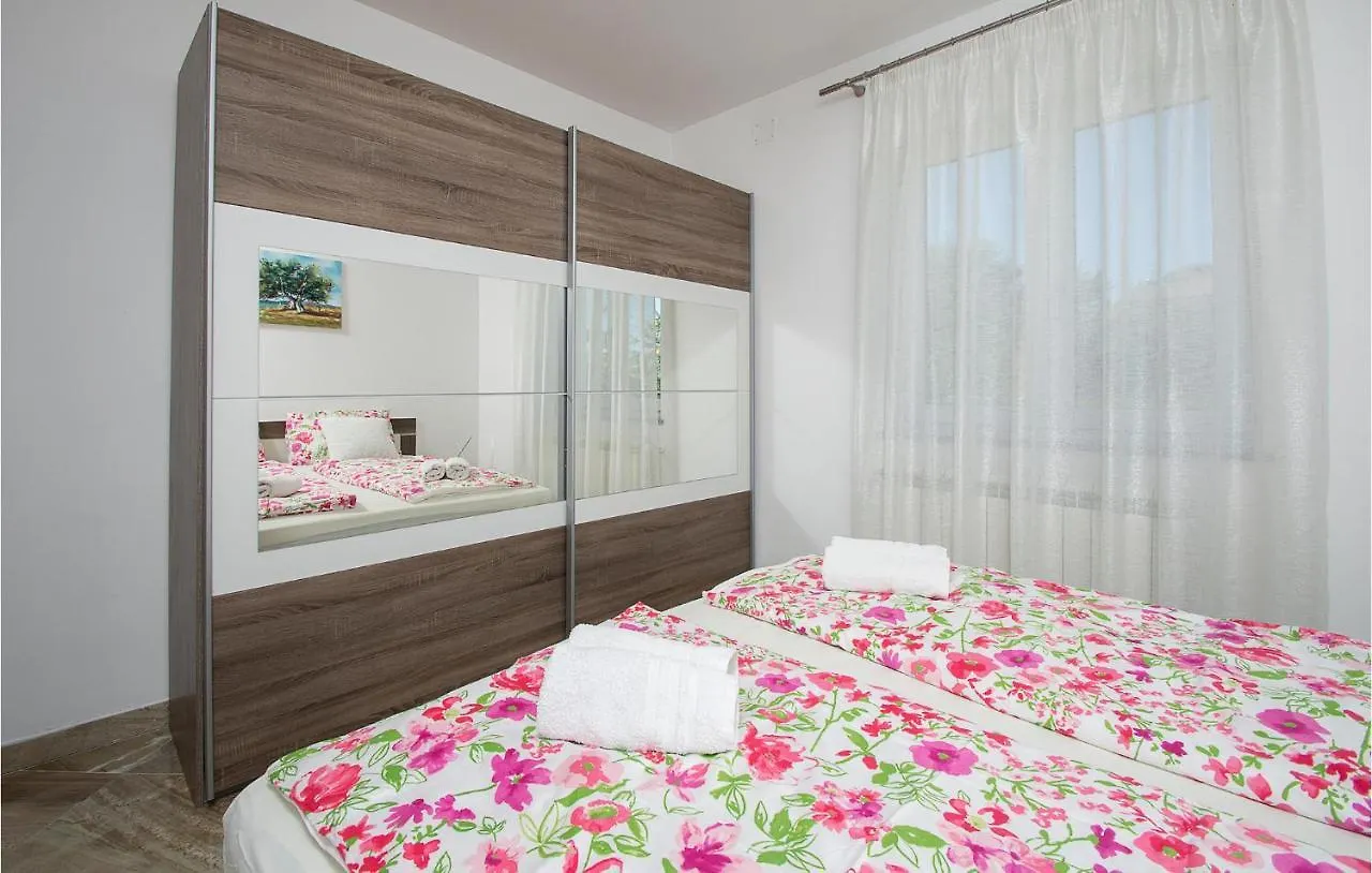 Amazing Apartment In Buje With Wifi