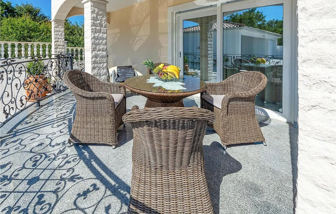 Amazing Apartment In Buje With Wifi