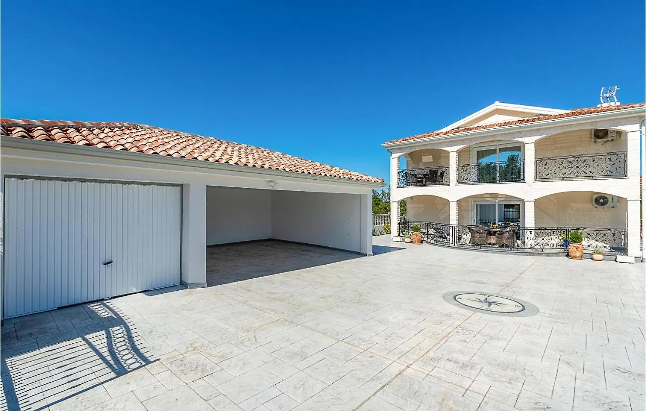 Amazing Apartment In Buje With Wifi Kroatien